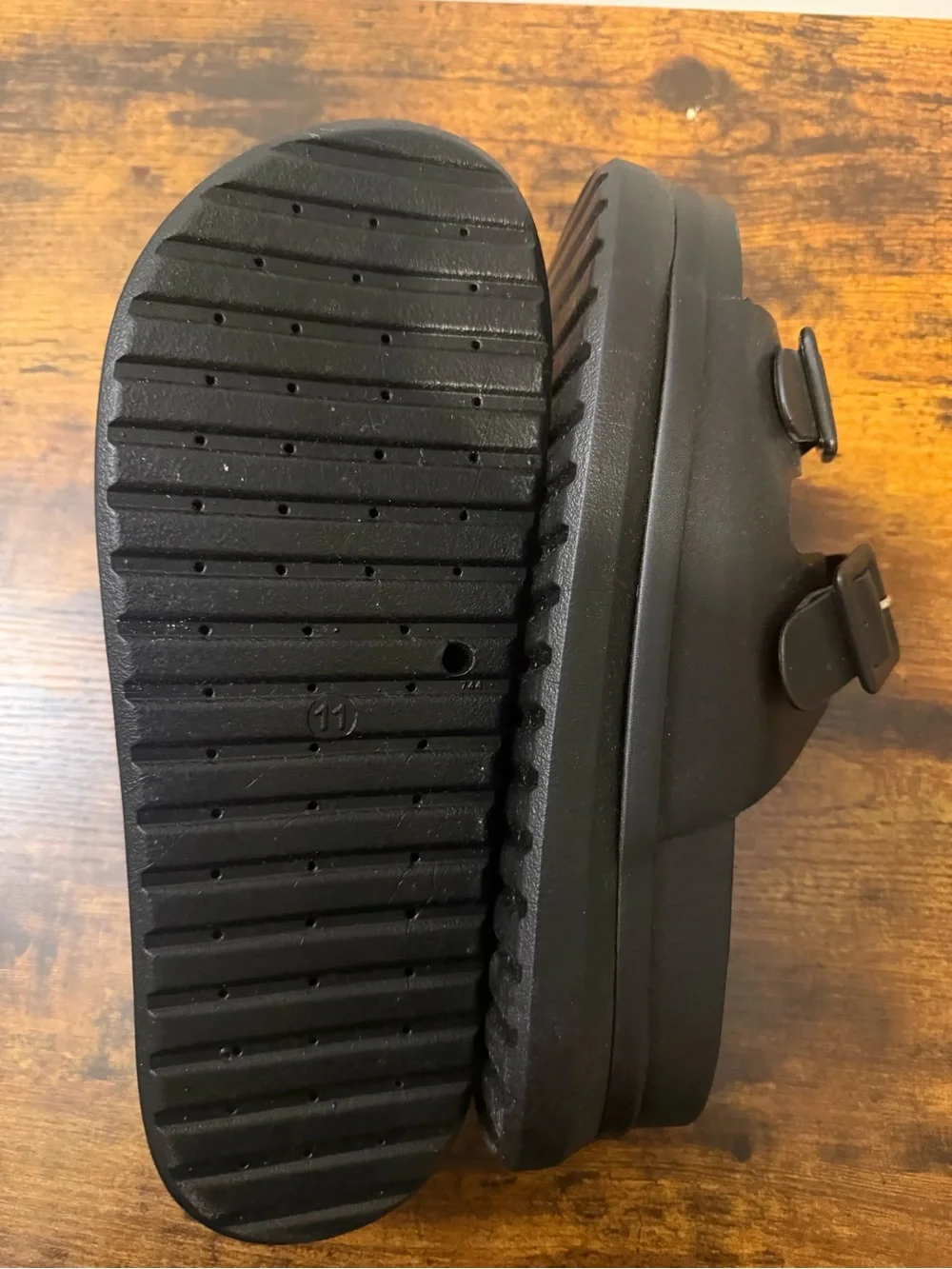 Fashion Nova Men's Black Double-Buckle Slide Sandals